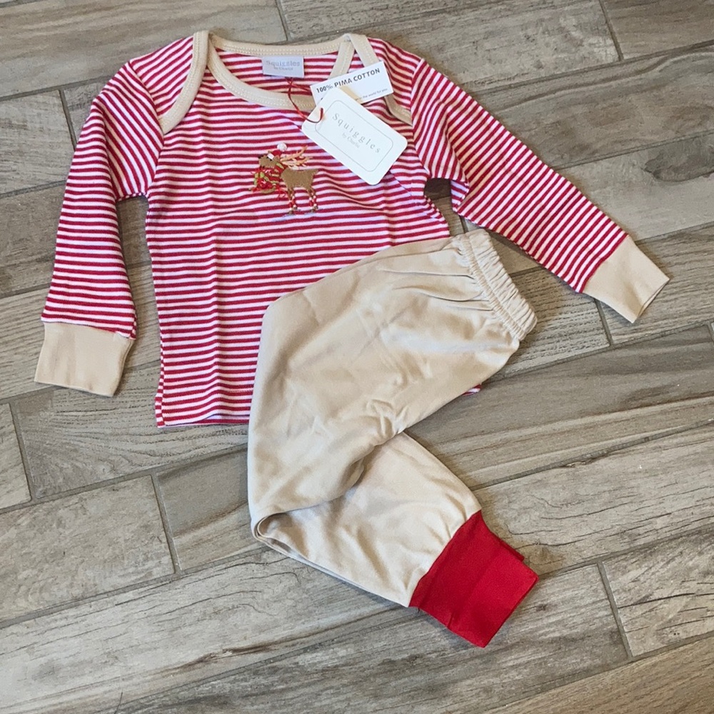 NWT Reindeer Jogger Set